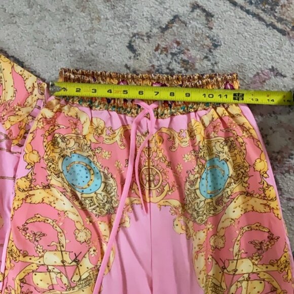 Vibrant Pink and Gold Patterned Roschic Matching Set - Picture 3 of 9